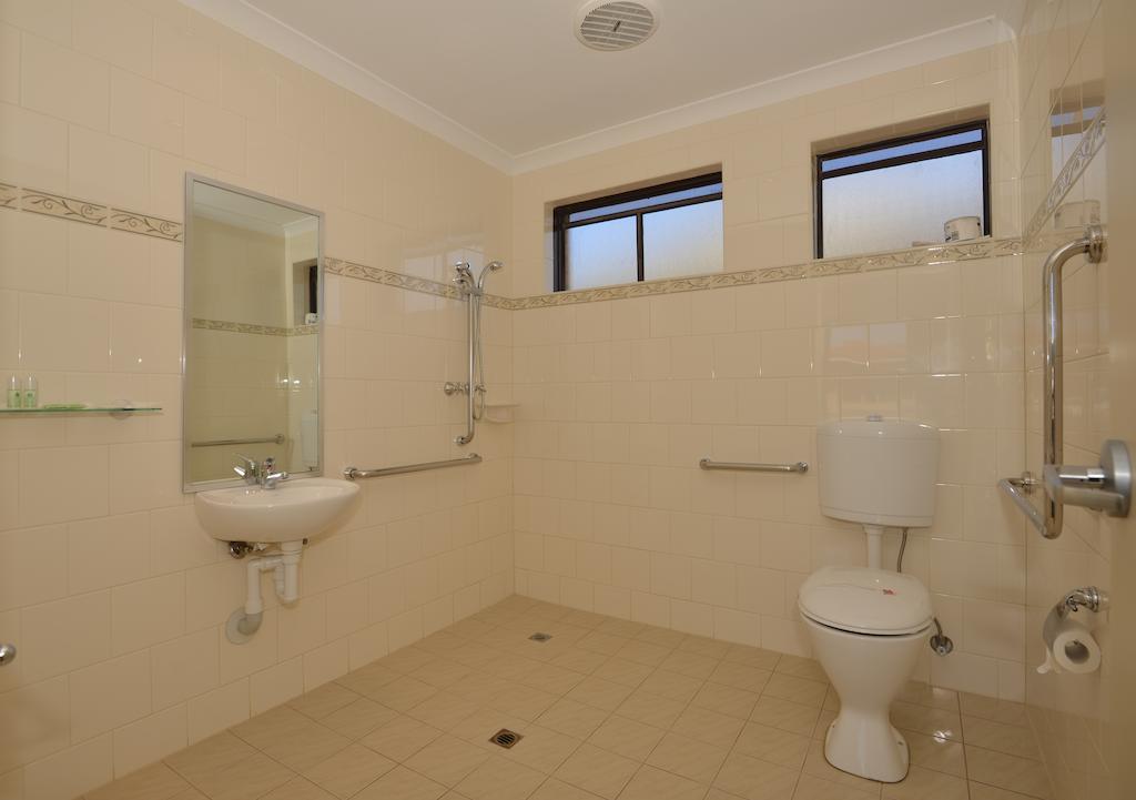 The Tower Hotel Kalgoorlie Exterior foto